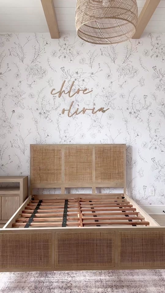 We switched out Choe’s mattress with an @Amerisleep mattress. We love it because it is comfy, eco-friendly and fiberglass free! Plus it’s made in the USA.